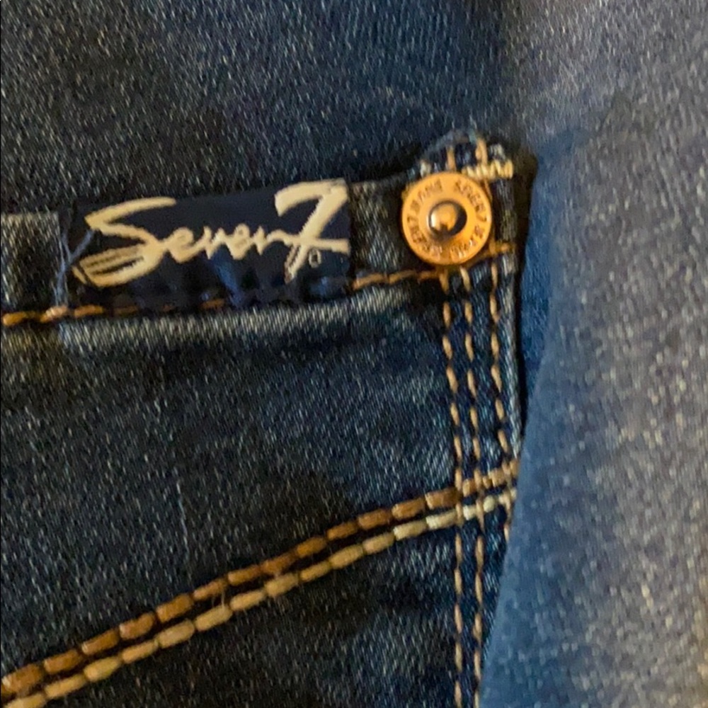 Jeans - Picture 8 of 8